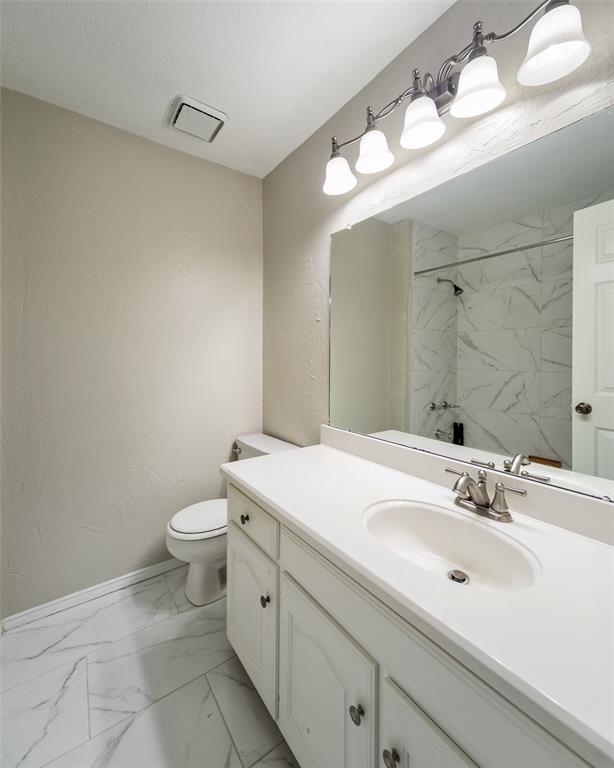 Casa Linda #8 - Residential