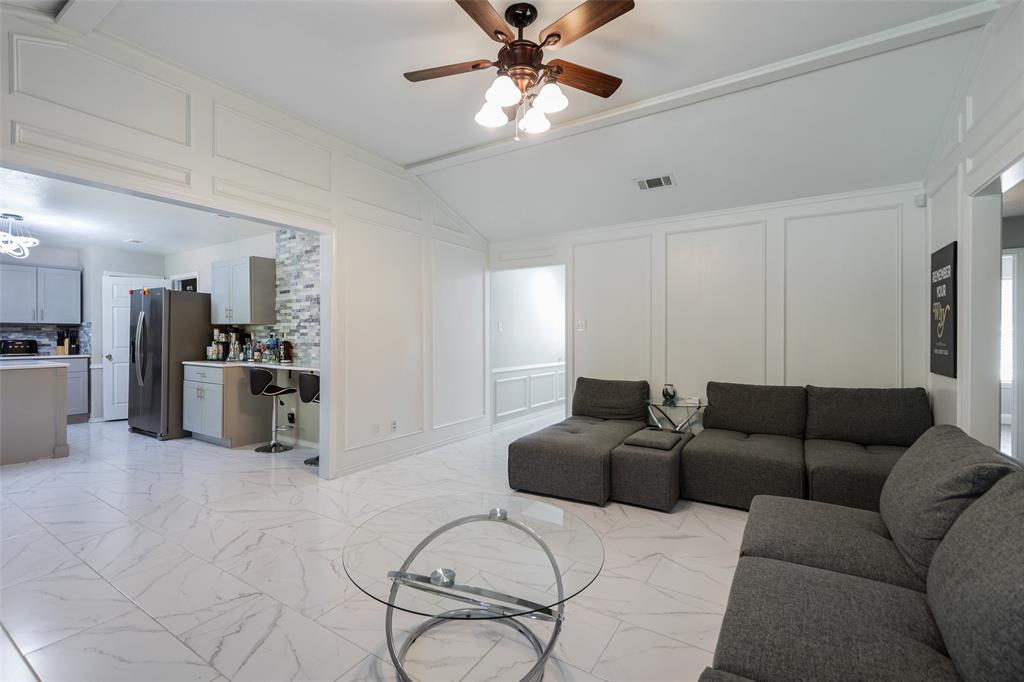 Casa Linda #8 - Residential