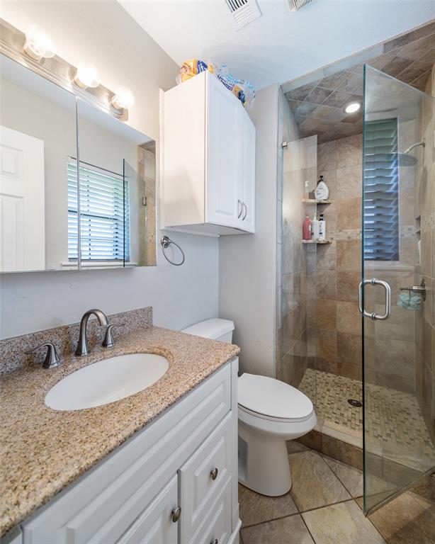 Casa Linda #8 - Residential