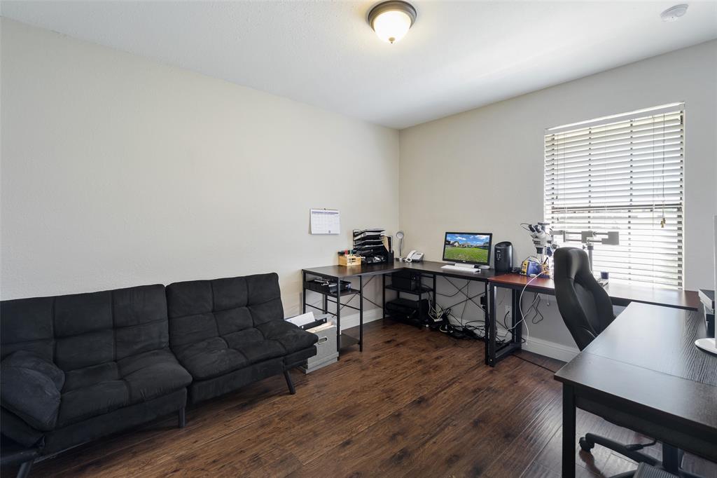 Casa Linda #8 - Residential