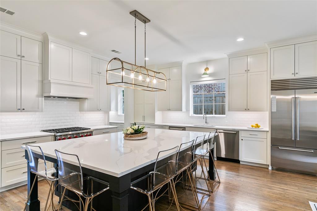 Llano Place - Residential