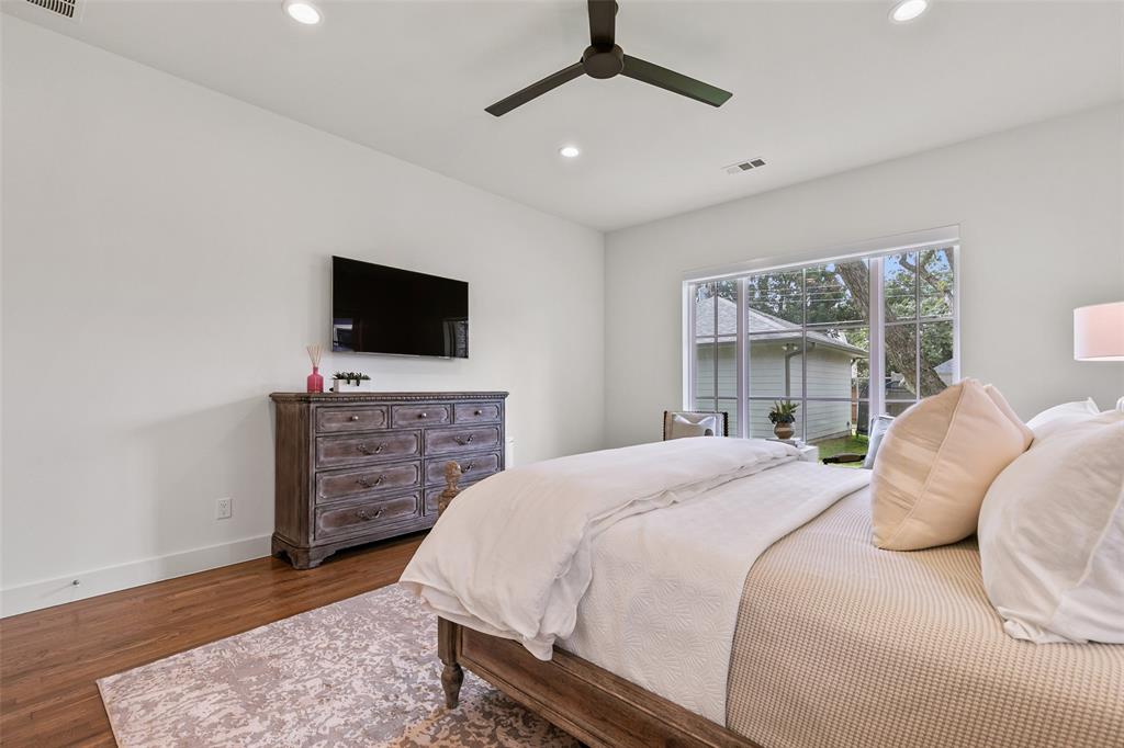 Llano Place - Residential