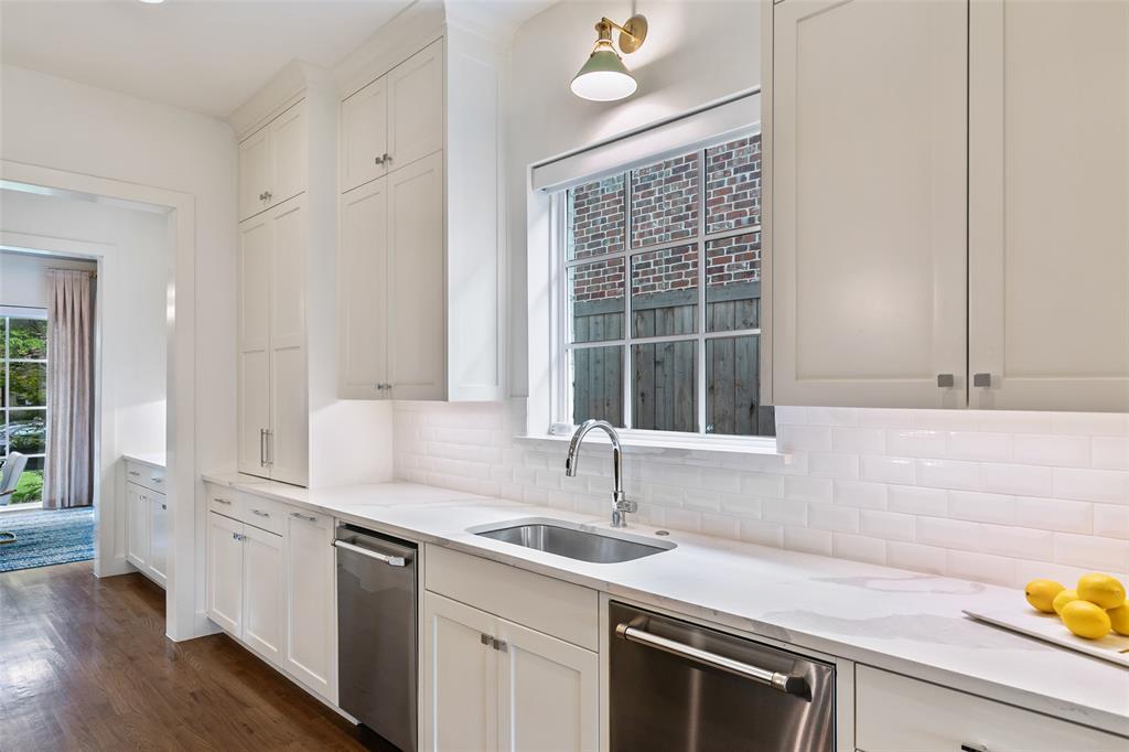 Llano Place - Residential