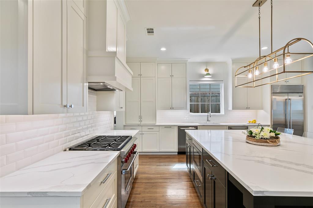 Llano Place - Residential