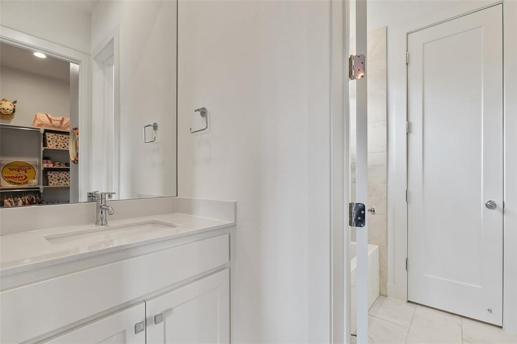 Llano Place - Residential