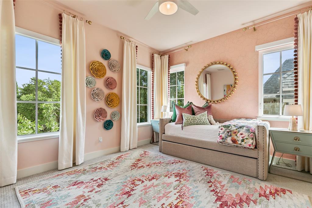 Llano Place - Residential