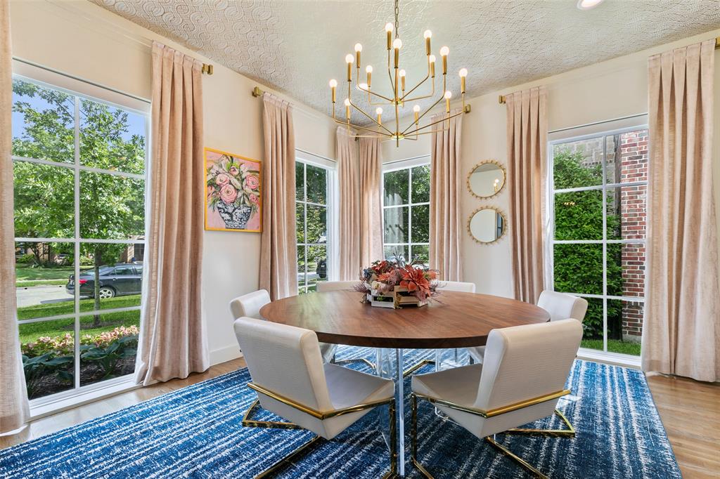 Llano Place - Residential