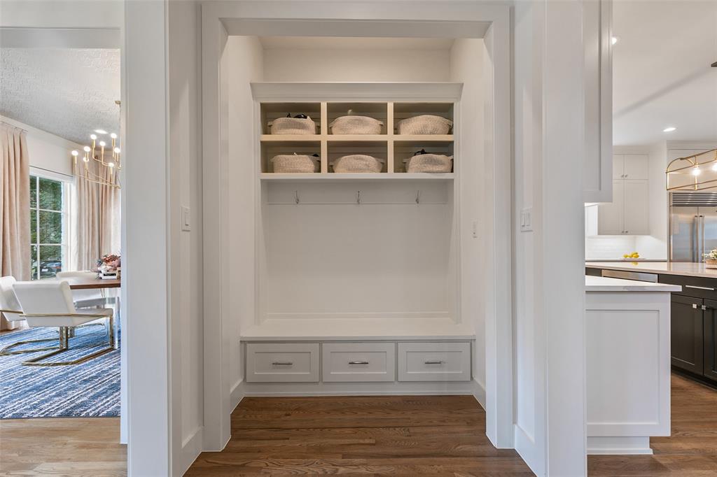 Llano Place - Residential