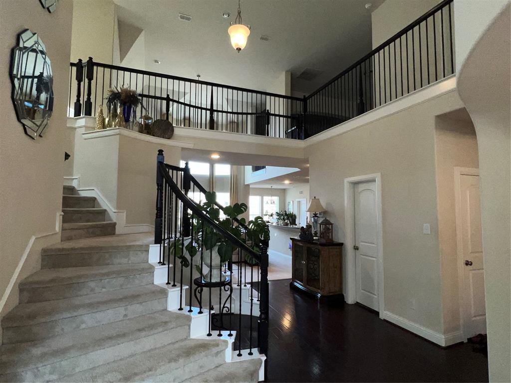 6955 Seascape Drive