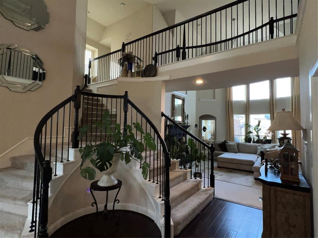 6955 Seascape Drive