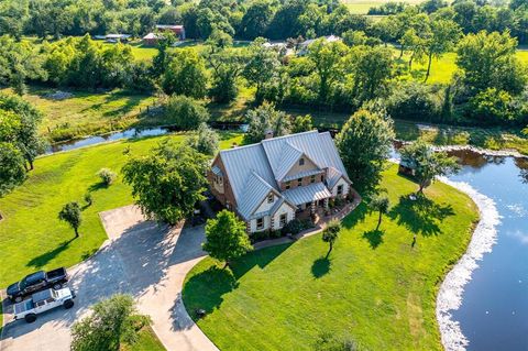 A home in Sulphur Springs