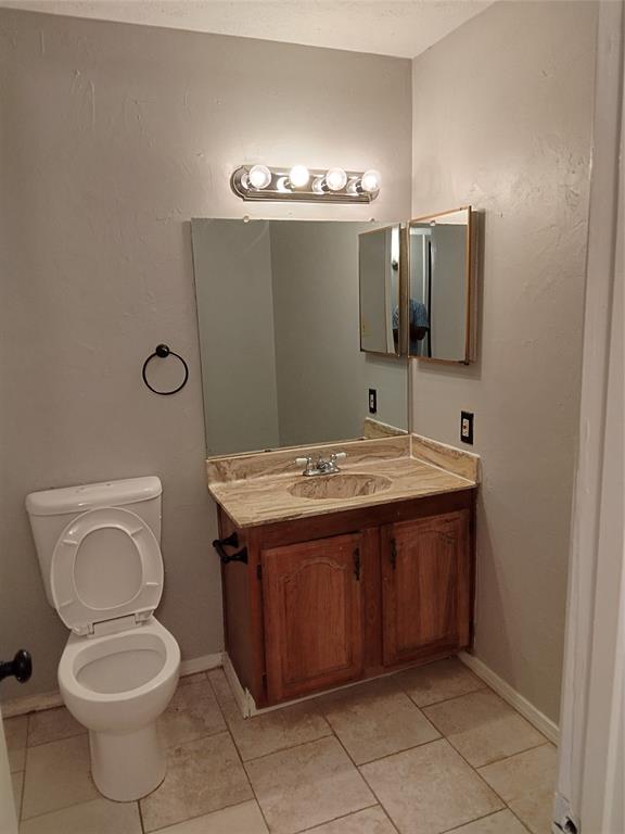 Lakeview Village 02 - Residential Lease