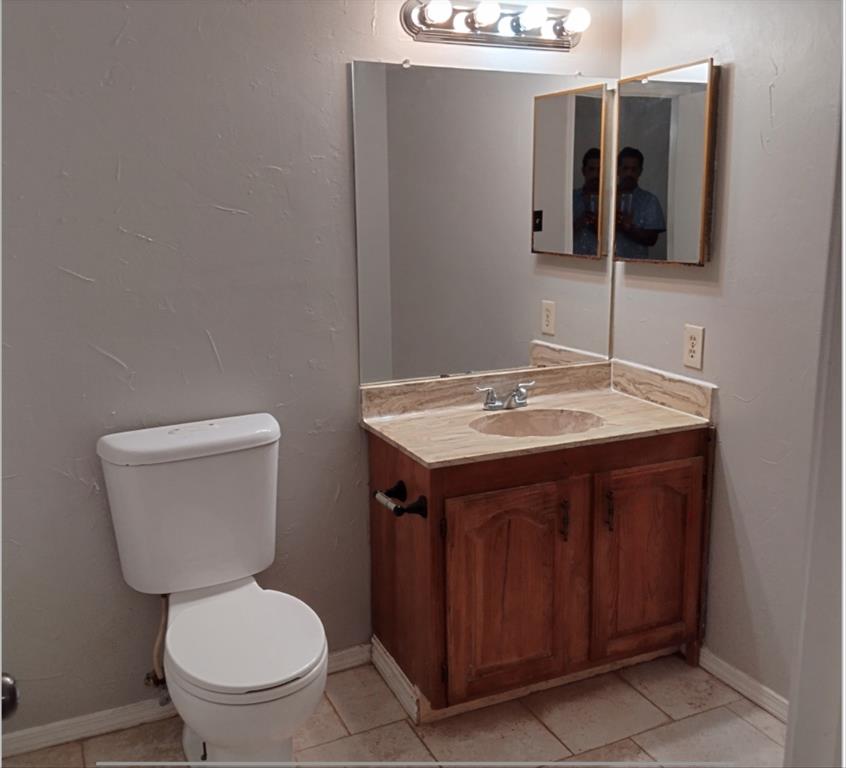 Lakeview Village 02 - Residential Lease