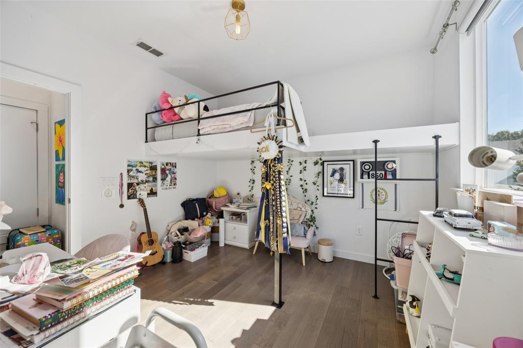 Grove at Lovers Lane 1 Add - Residential