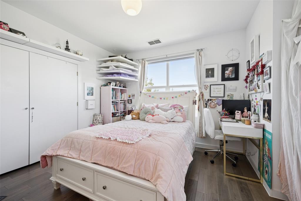 Grove at Lovers Lane 1 Add - Residential