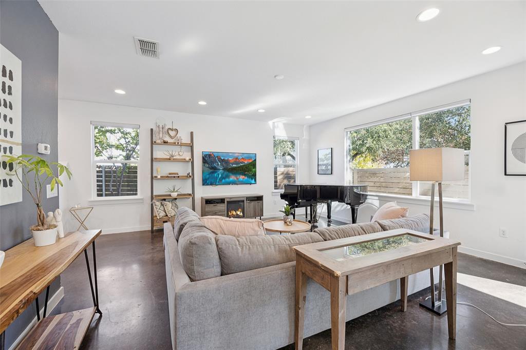 Grove at Lovers Lane 1 Add - Residential