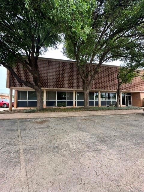 Westwood Plaza - Commercial Lease