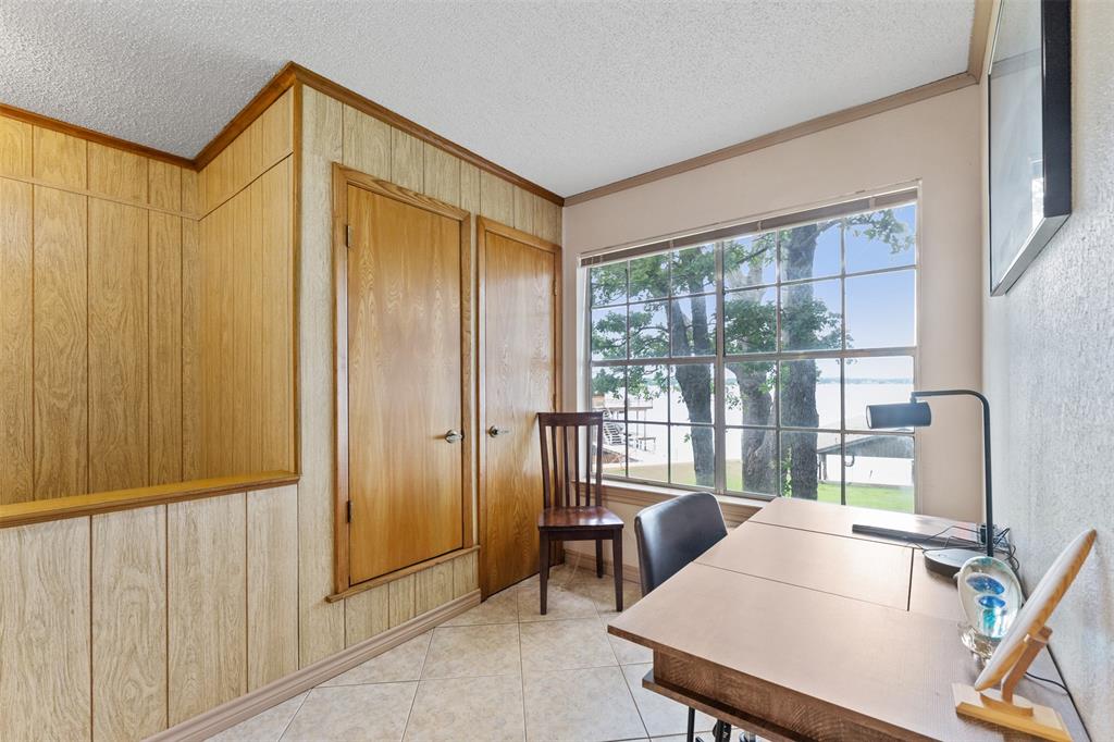 Oakwood Shores - Residential