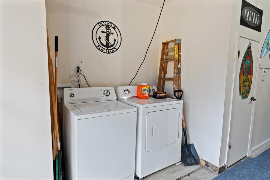 Oakwood Shores - Residential