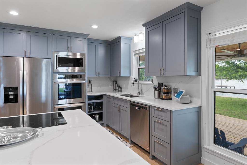 Oakwood Shores - Residential