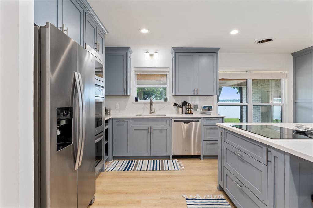 Oakwood Shores - Residential