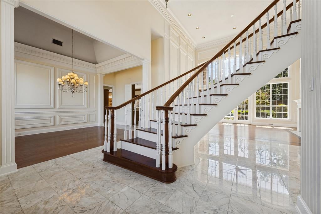105 Meadow View
