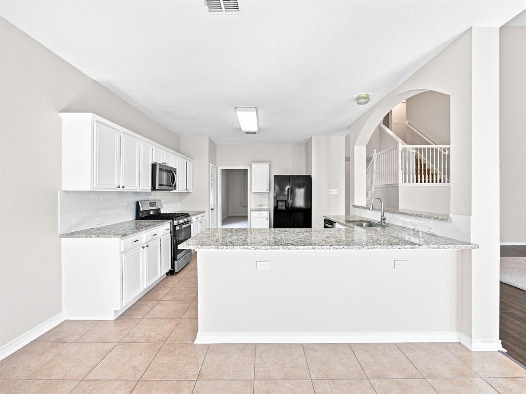 7129 Sundance Lane