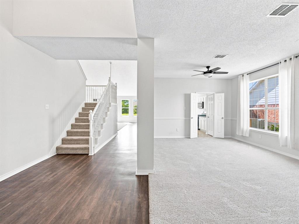 7129 Sundance Lane