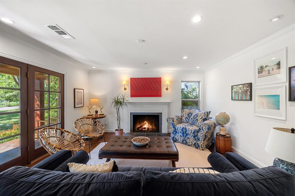 8438 San Benito Way