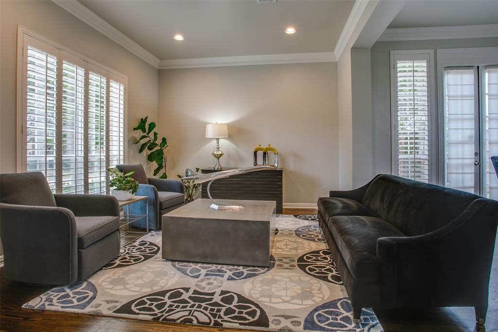 6513 Crawley Drive