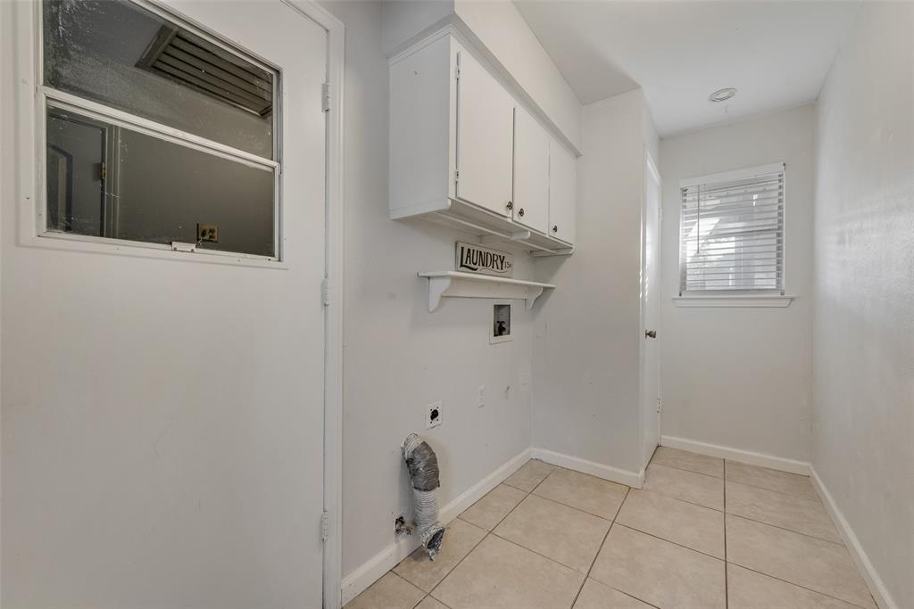 Skyline Add 03 - Residential Lease