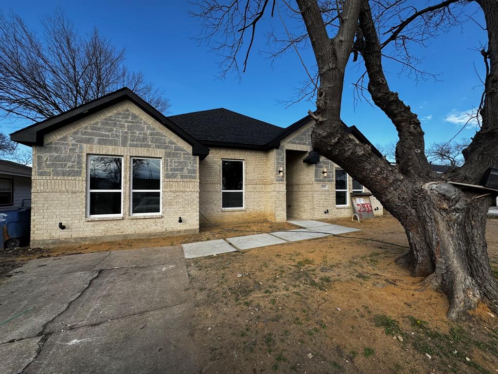 Cloverdale 04 - Residential