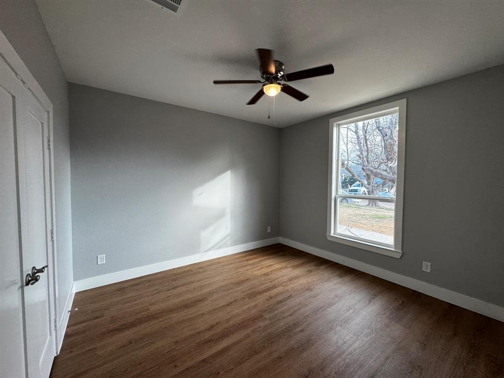 Cloverdale 04 - Residential