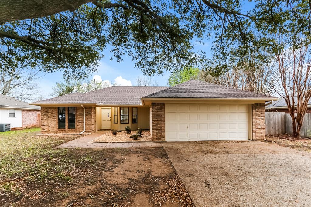 Photo 1 of 27 of 1109 Sandstone Drive house
