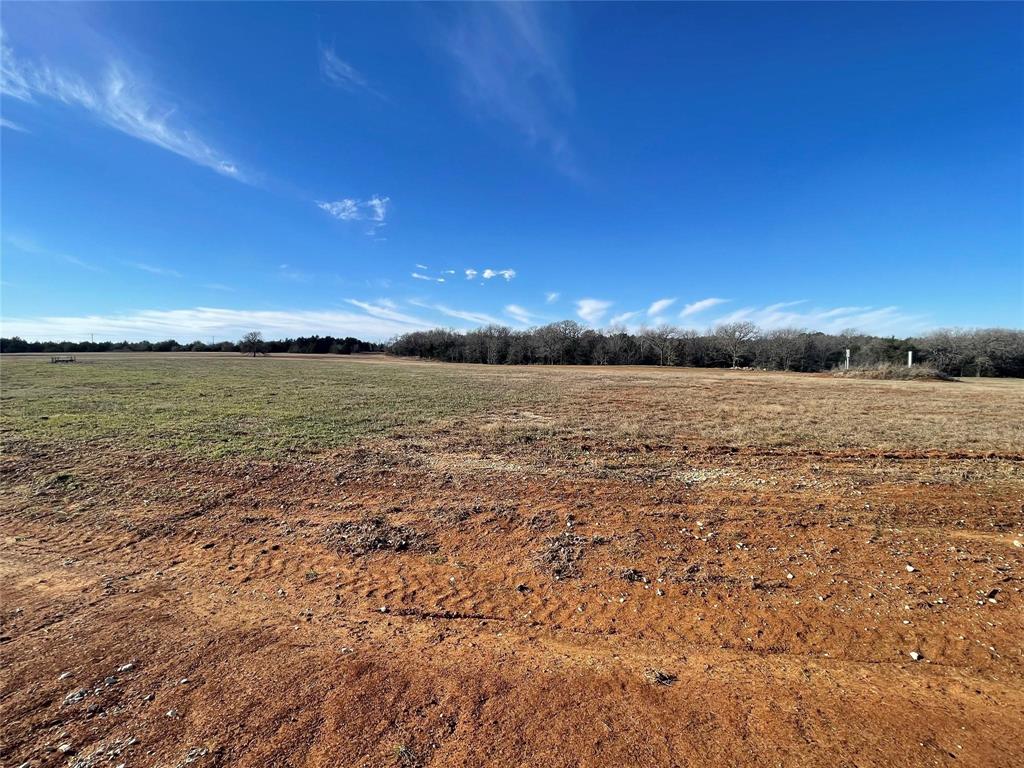 Lot-5 Windrose Loop