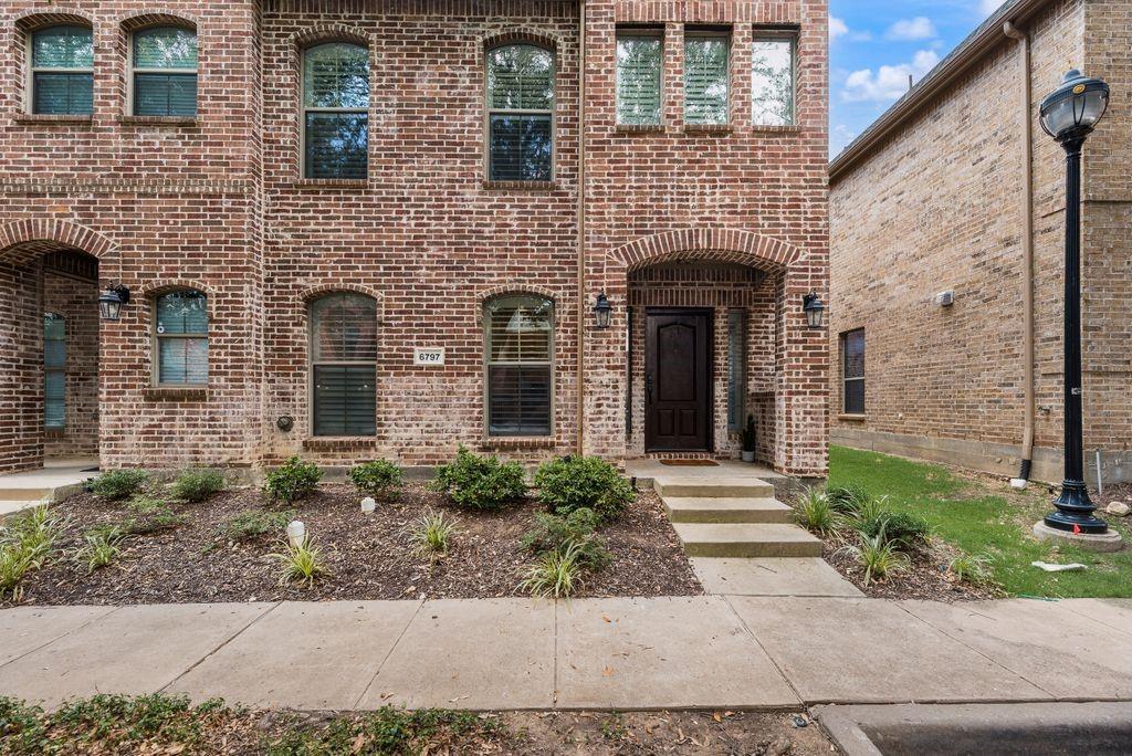 6797 Livorno Lane