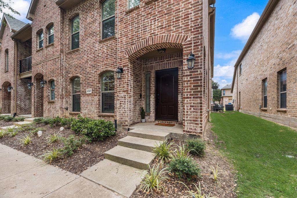 6797 Livorno Lane