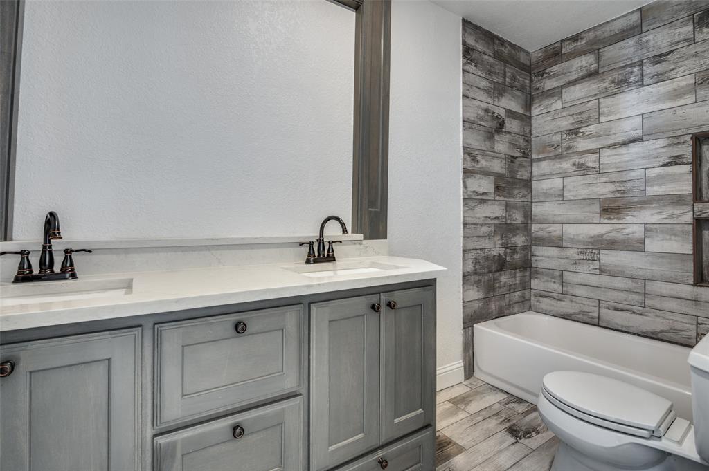 V O Davis - Residential