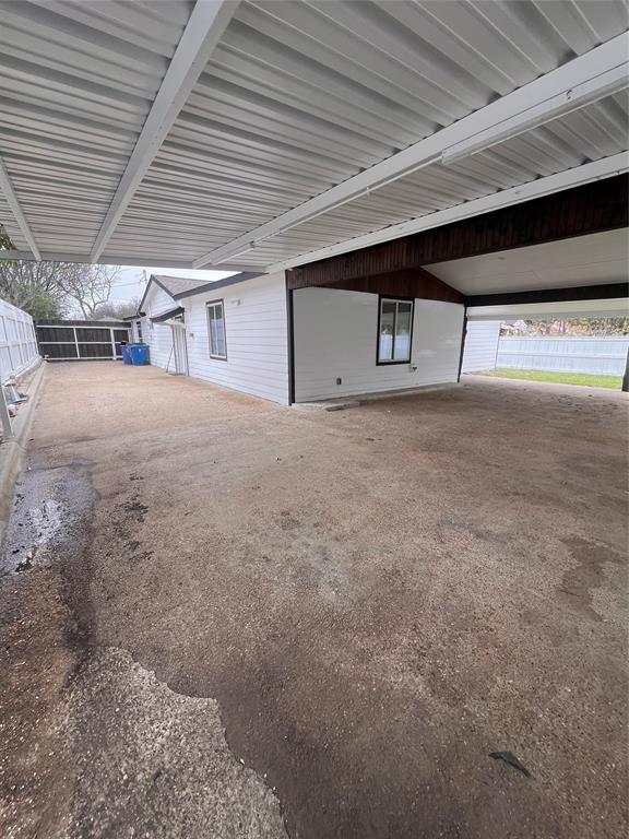 V O Davis - Residential