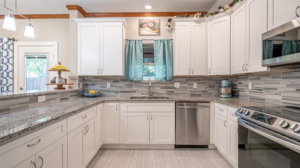 Quinlan, Texas 75474, United States, 3 Bedrooms Bedrooms, ,2 BathroomsBathrooms,Residential,Active,116619