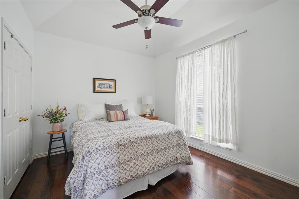 Flower Mound, Texas 75028, United States, 4 Bedrooms Bedrooms, ,2 BathroomsBathrooms,Residential,Pending,121101