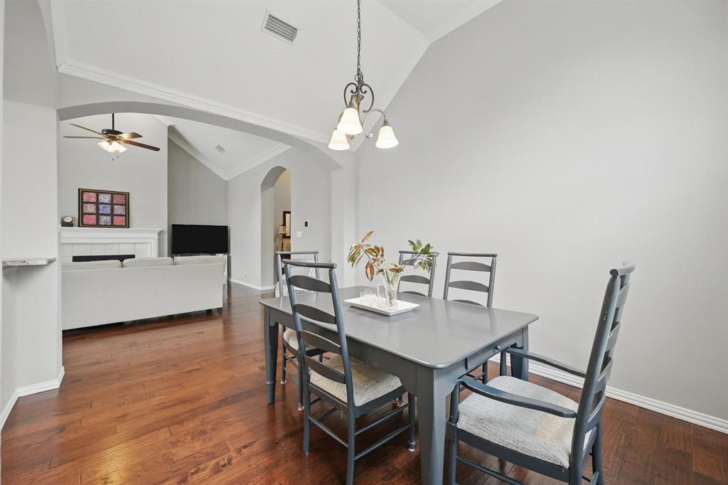 Flower Mound, Texas 75028, United States, 4 Bedrooms Bedrooms, ,2 BathroomsBathrooms,Residential,Pending,121101