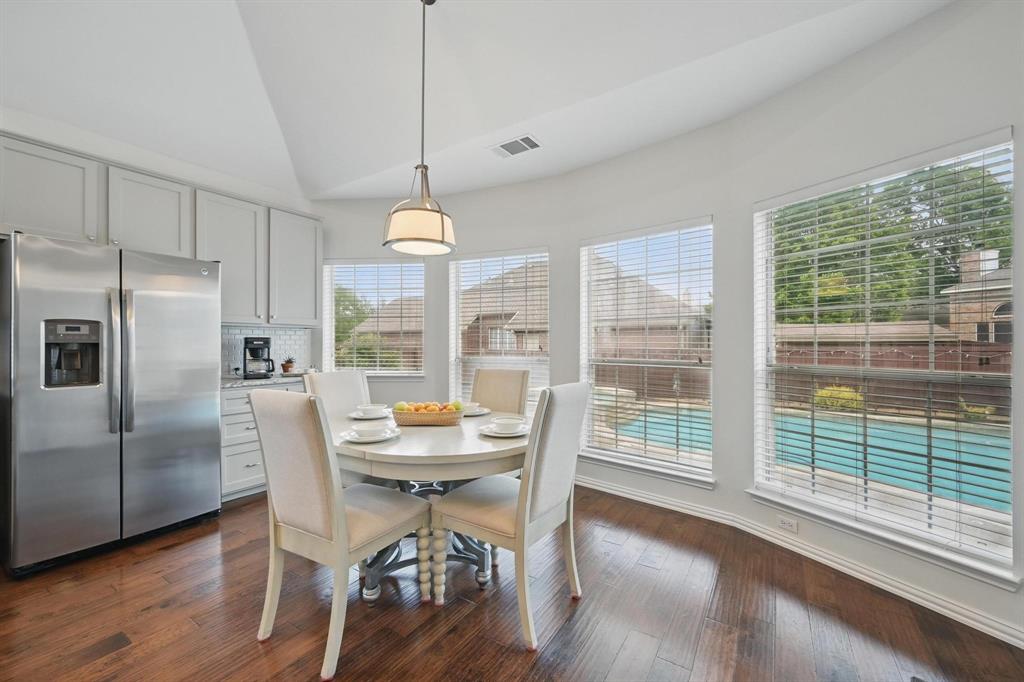 Flower Mound, Texas 75028, United States, 4 Bedrooms Bedrooms, ,2 BathroomsBathrooms,Residential,Pending,121101