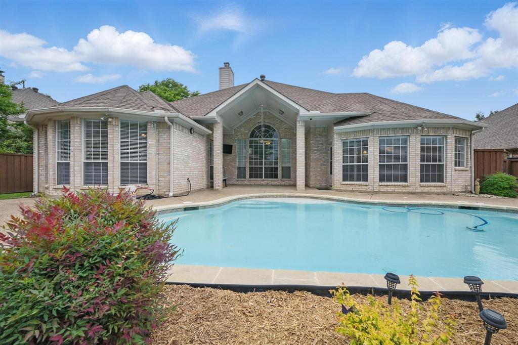 2412 Ainsley Drive