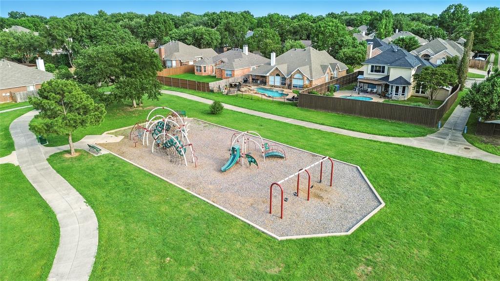 Flower Mound, Texas 75028, United States, 4 Bedrooms Bedrooms, ,2 BathroomsBathrooms,Residential,Pending,121101