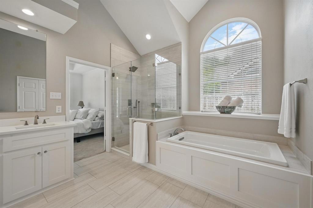 Flower Mound, Texas 75028, United States, 4 Bedrooms Bedrooms, ,2 BathroomsBathrooms,Residential,Pending,121101