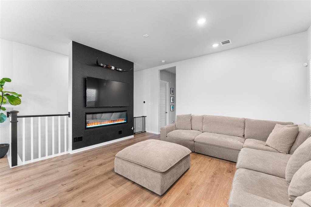 Tenison Vlg Buckner Terrace - Residential