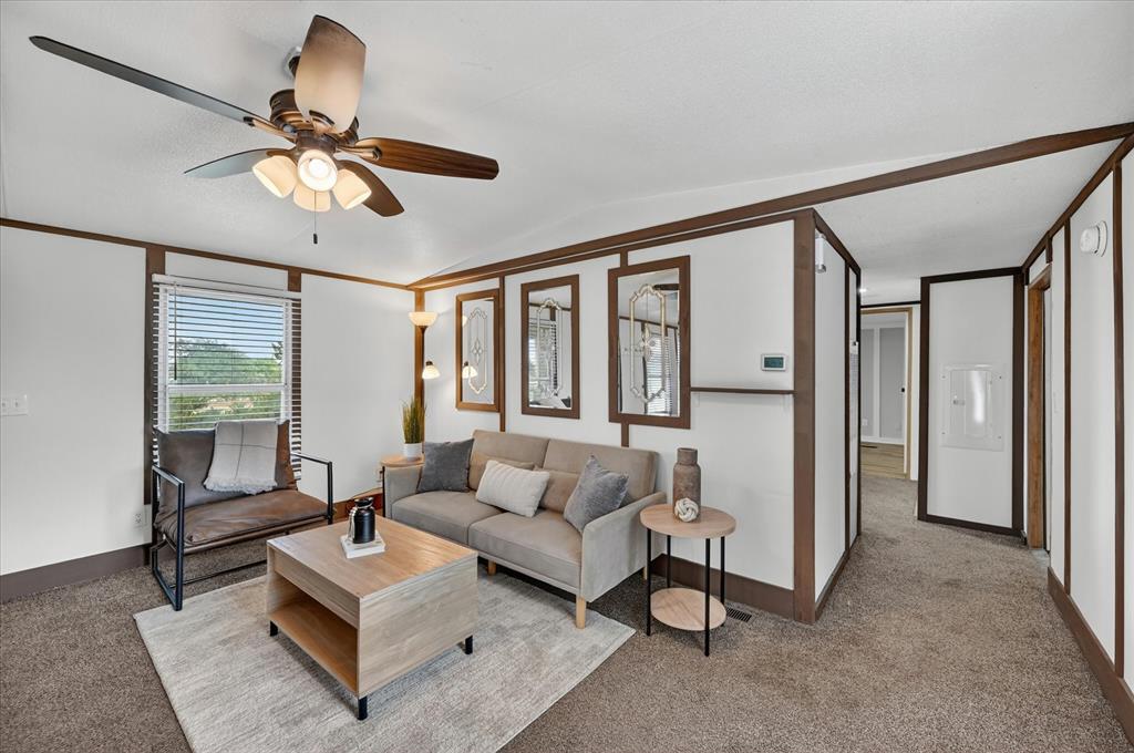 6513 Arbor Vine Trail