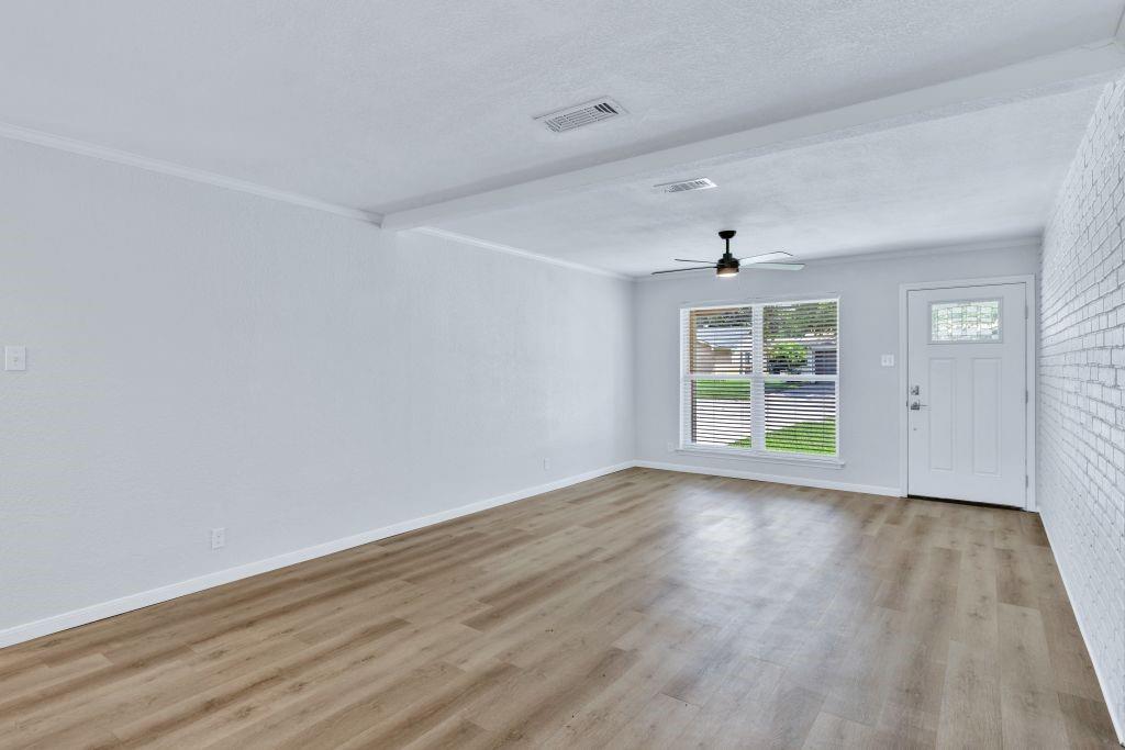6024 Deborah Lane