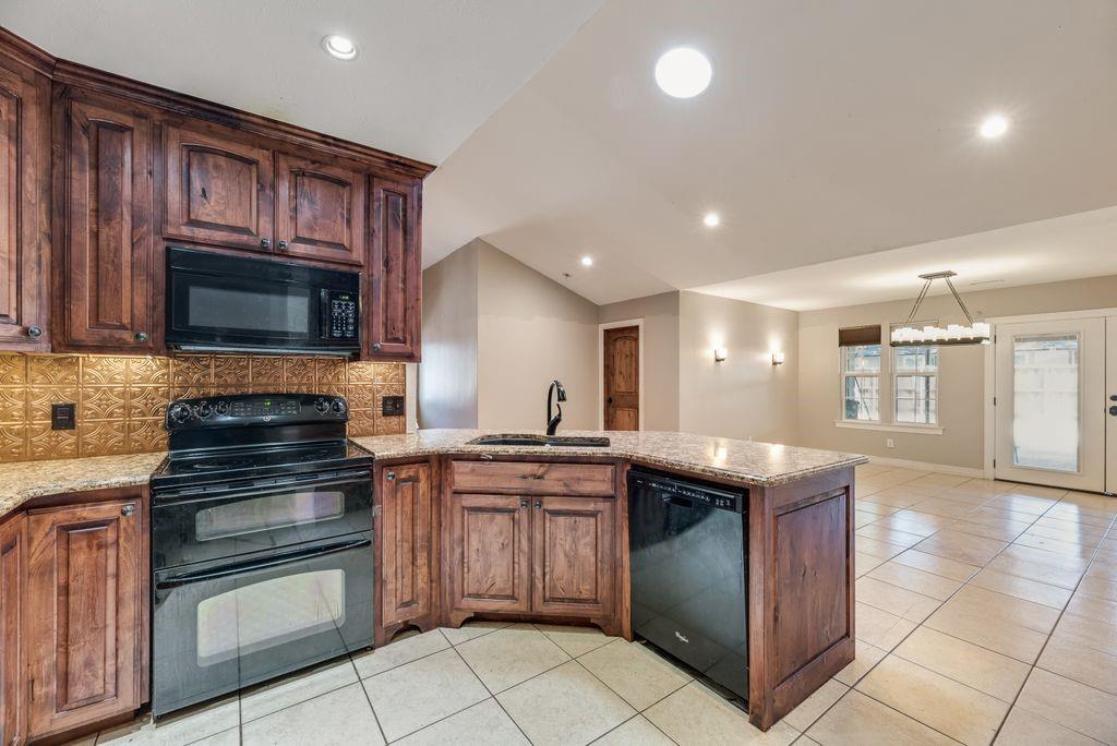 3220 Timberview Drive